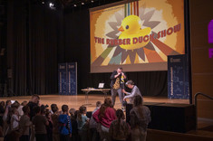 Heweliusze Nauki z pokazem „The Rubber Duck Show”,